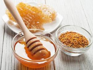 Мед с прополисом: полезные свойства и лечебные качества