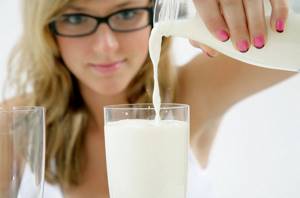 Разгрузочный день на молоке: рецепты и рекомендации