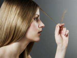 Выпадение волос у женщин - 7 основных причин