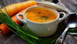 Морковь с медом: польза для здоровья и рецепты приготовления