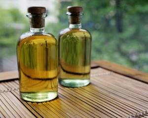 Касторовое масло: способы применения  для кожи, как с его помощью избавиться от папиллом и бородавок