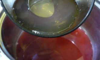 Желе из клюквы – 4 интересных рецепта