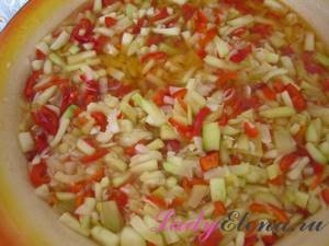 Салат из кабачков на зиму: простые рецепты